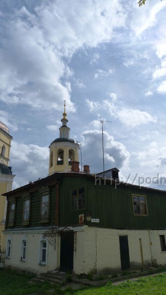 Троицкий_Собор-Успенская церковь-Церковь_Ильи_Пророка-Троицкая_церковь_P1030457.JPG