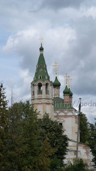 Троицкий_Собор-Успенская церковь-Церковь_Ильи_Пророка-Троицкая_церковь_P1030449.JPG