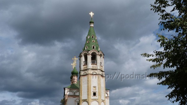 Троицкий_Собор-Успенская церковь-Церковь_Ильи_Пророка-Троицкая_церковь_P1030438.JPG