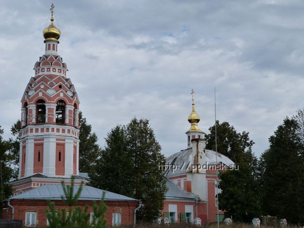 Московская область, Рузский район, деревня Алексино, Храм Покрова Божией Матери_2.JPG